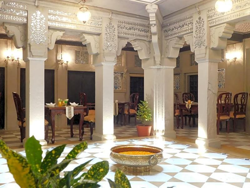 Brijrama Palace, Varanasi - By The Ganges Экстерьер фото